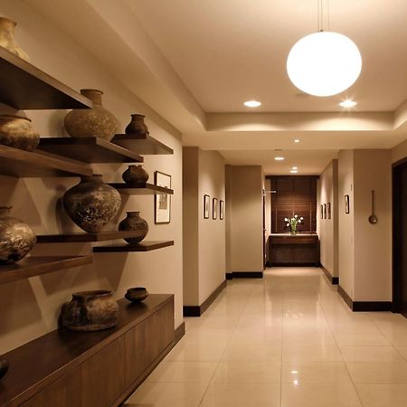 Hotel Meg Erywań Zewnętrze zdjęcie