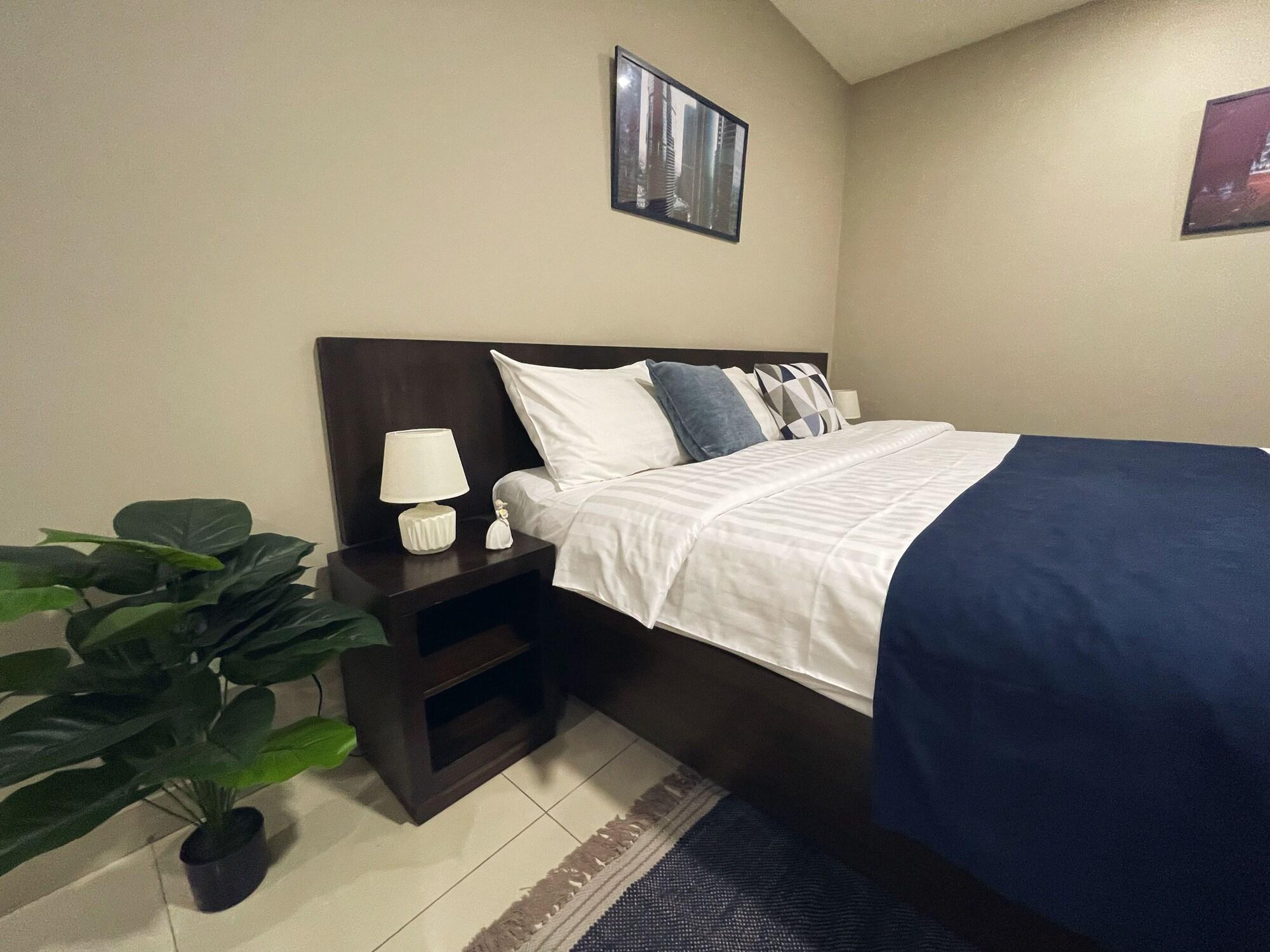 Hotel Meg Erywań Zewnętrze zdjęcie