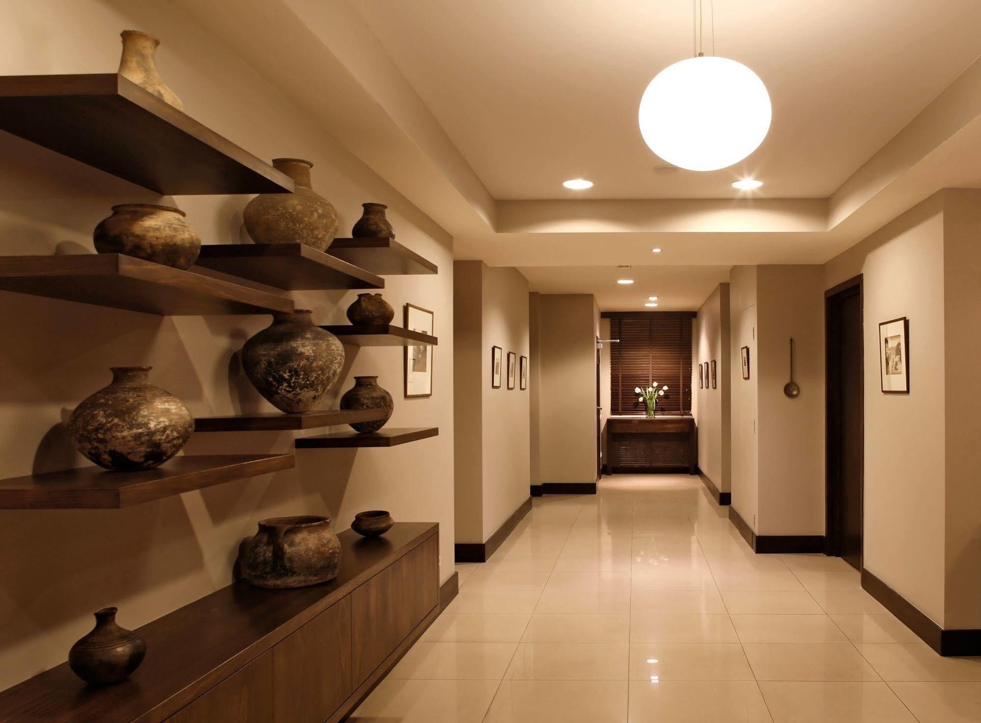Hotel Meg Erywań Zewnętrze zdjęcie